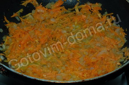 Рецепт кабачки, тушенные с морковью и луком