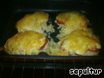 Рецепт отбивная из куриного филе с помидорами и сыром