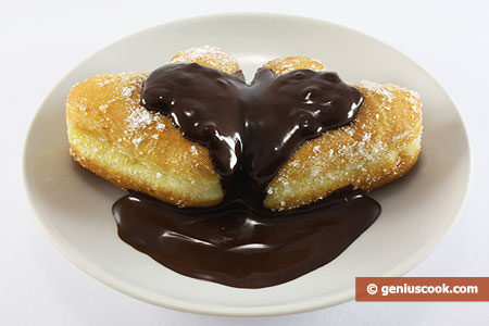 Рецепт пончики с шоколадом «Валентинки»