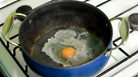Яйца Бенедикт, готовим дома