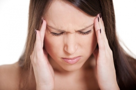 Как может проявляться головная боль и почему она возникает