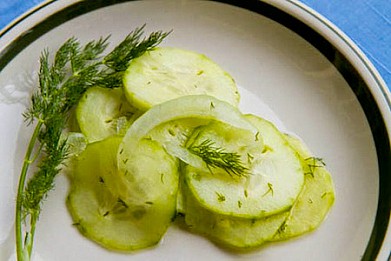 Рецепт немецкий салат из огурцов
