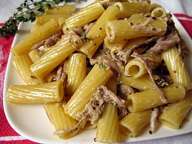 Рецепт макароны со свининой в горчичном соусе