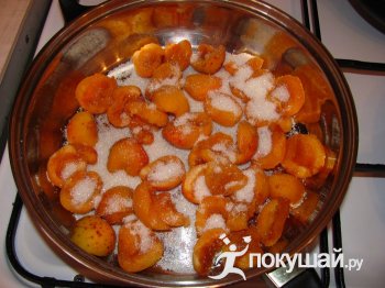 Рецепт блинчики с абрикосовым вареньем