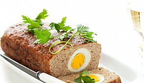 Рецепт пасхальный рулет с яйцом